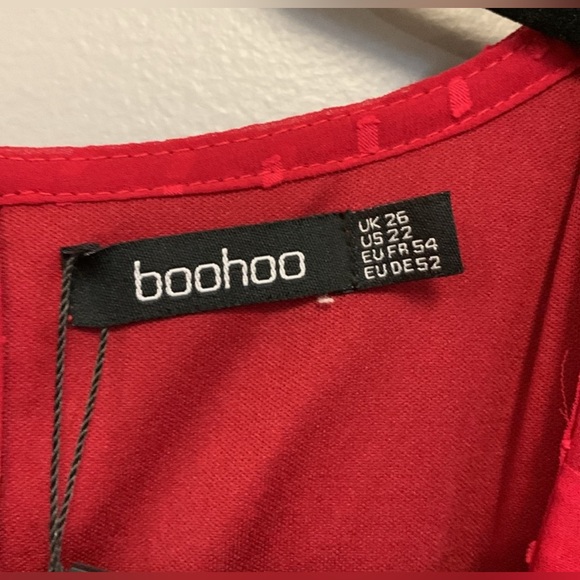 Red Red Red Boohoo Jumpsuit - Picture 4 of 5